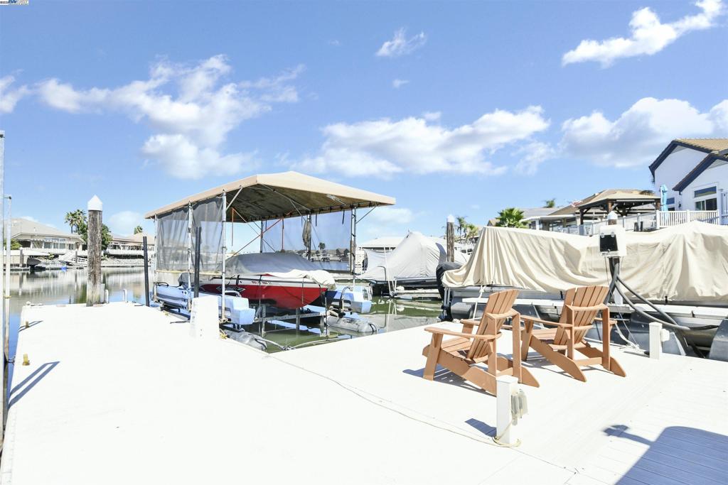 DELTA WATERFRONT ACCESS - Residential