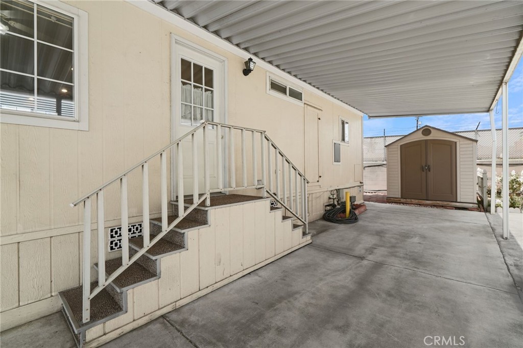 12550 E Carson Street 29