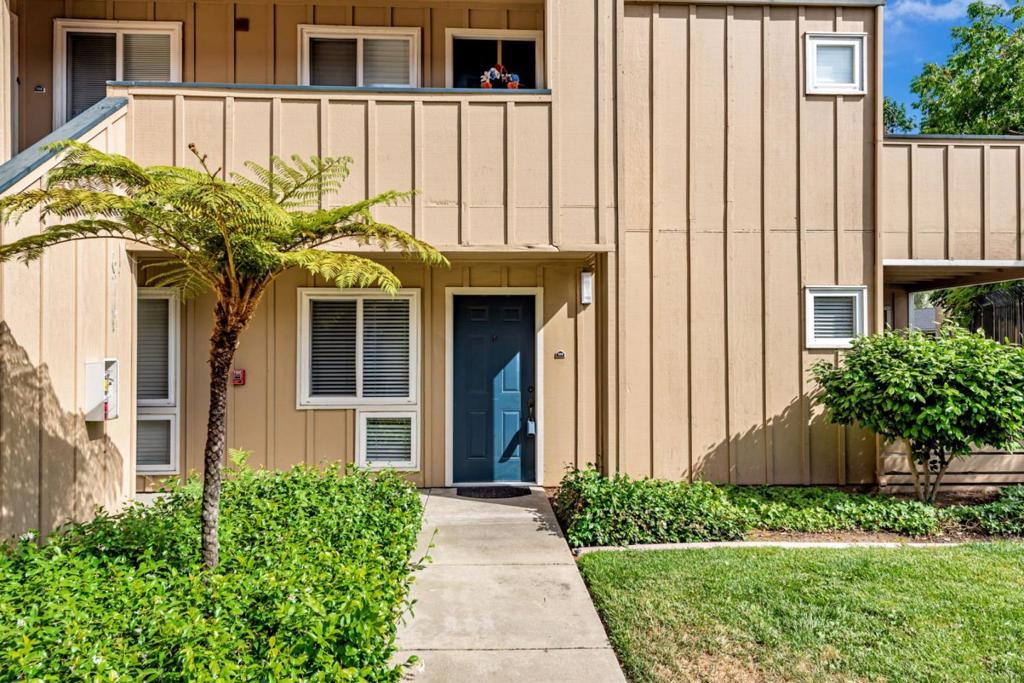 130 Monte Verano Court