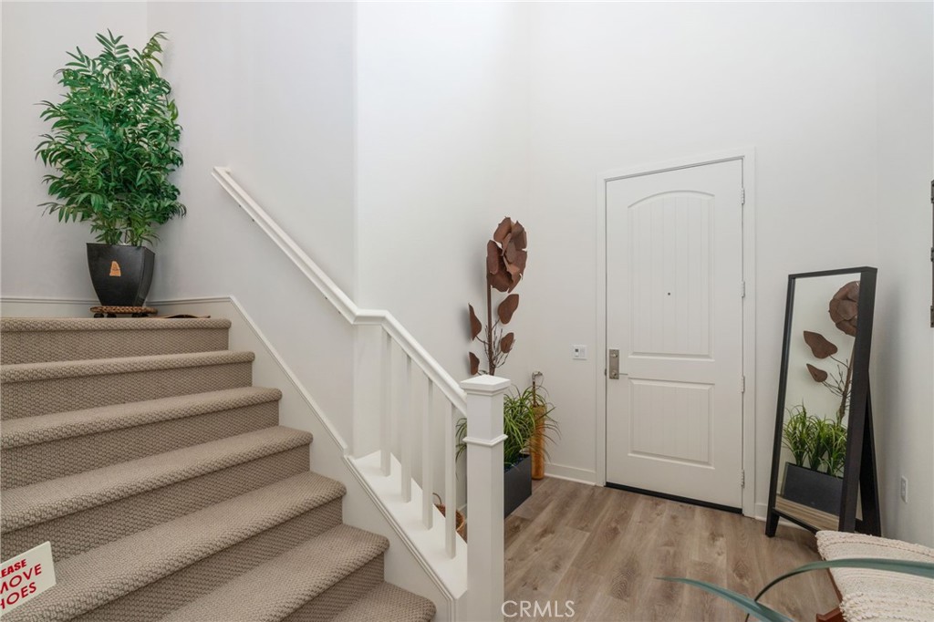 129 Carlow, Irvine CA 92618 - Photo 17