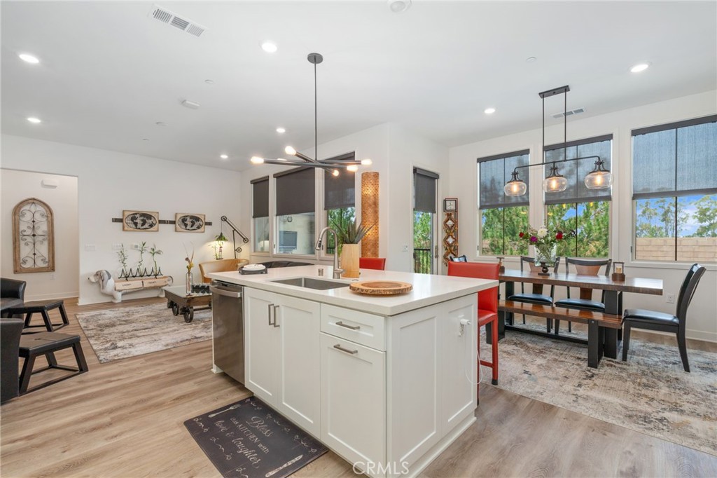 129 Carlow, Irvine CA 92618 - Photo 26