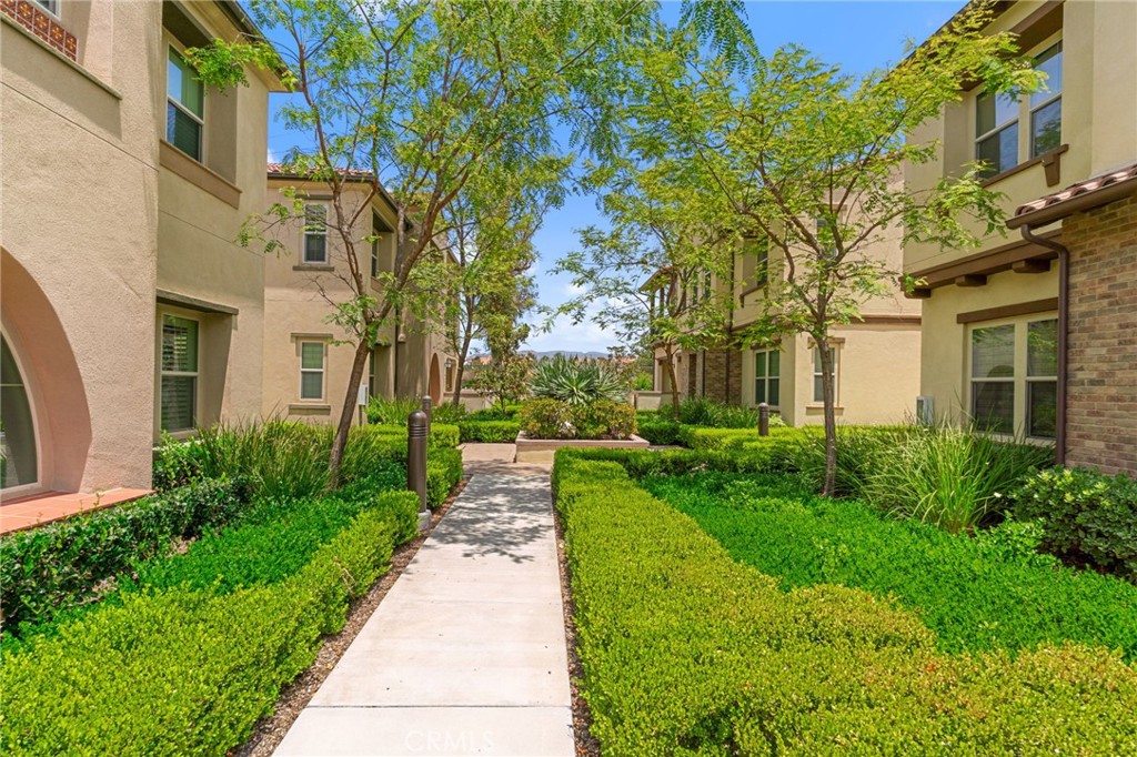 129 Carlow, Irvine CA 92618 - Photo 9
