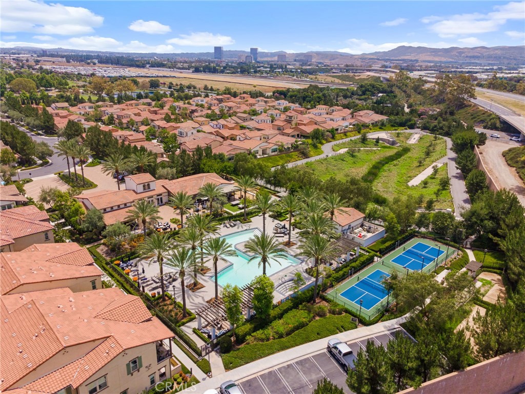 129 Carlow, Irvine CA 92618 - Photo 52