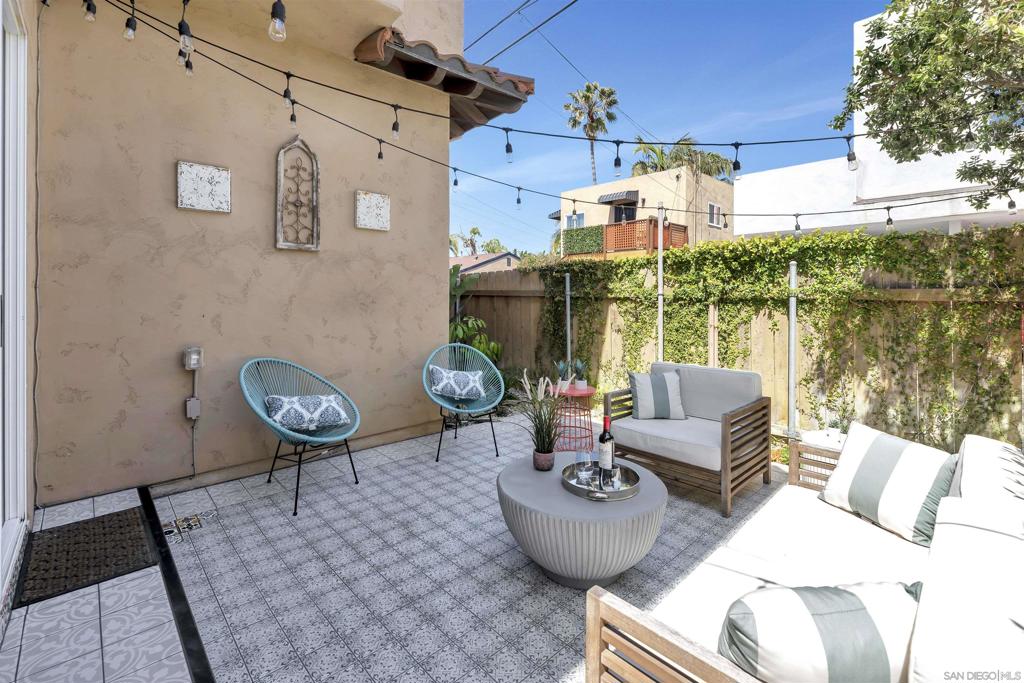La Jolla - Residential Lease