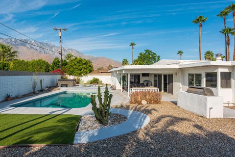Photo of 2305 E Bellamy Road, Palm Springs, CA 92262 (MLS # 219138793PS)