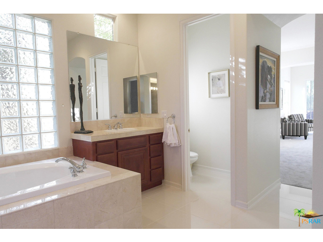 Mission Hills/Legacy-Oakhurst - Residential