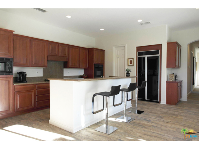 Mission Hills/Legacy-Oakhurst - Residential