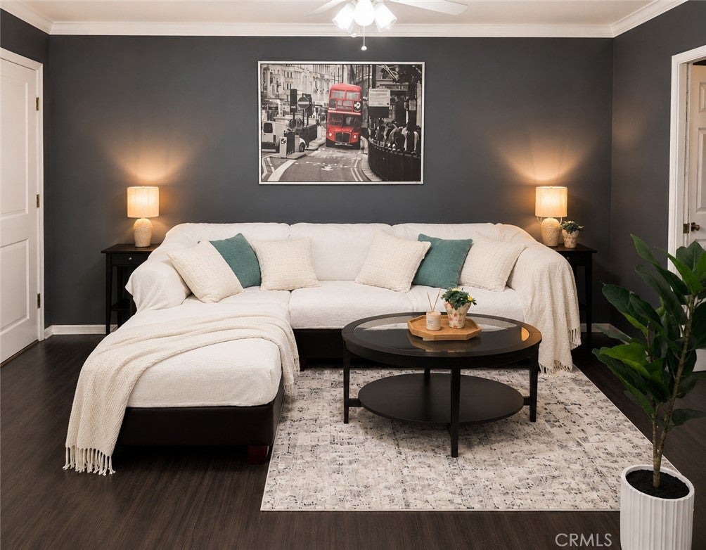 1122 N Louise Street E, Glendale CA 91207