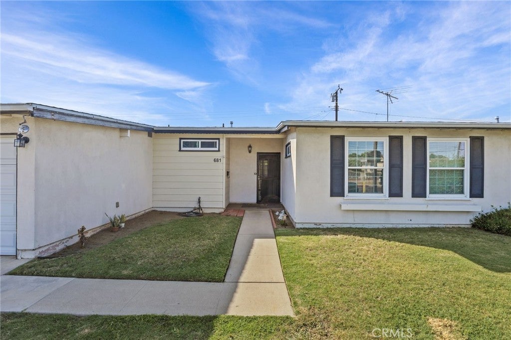 681 Van Wig AVE, La Puente CA 91746