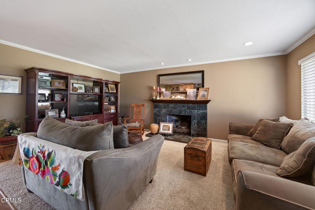 5525 Laurel Ridge Lane