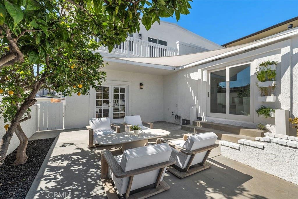 Photo of 233 Santa Ana Ave, Newport Beach, CA 92663 (MLS # OC26142030)