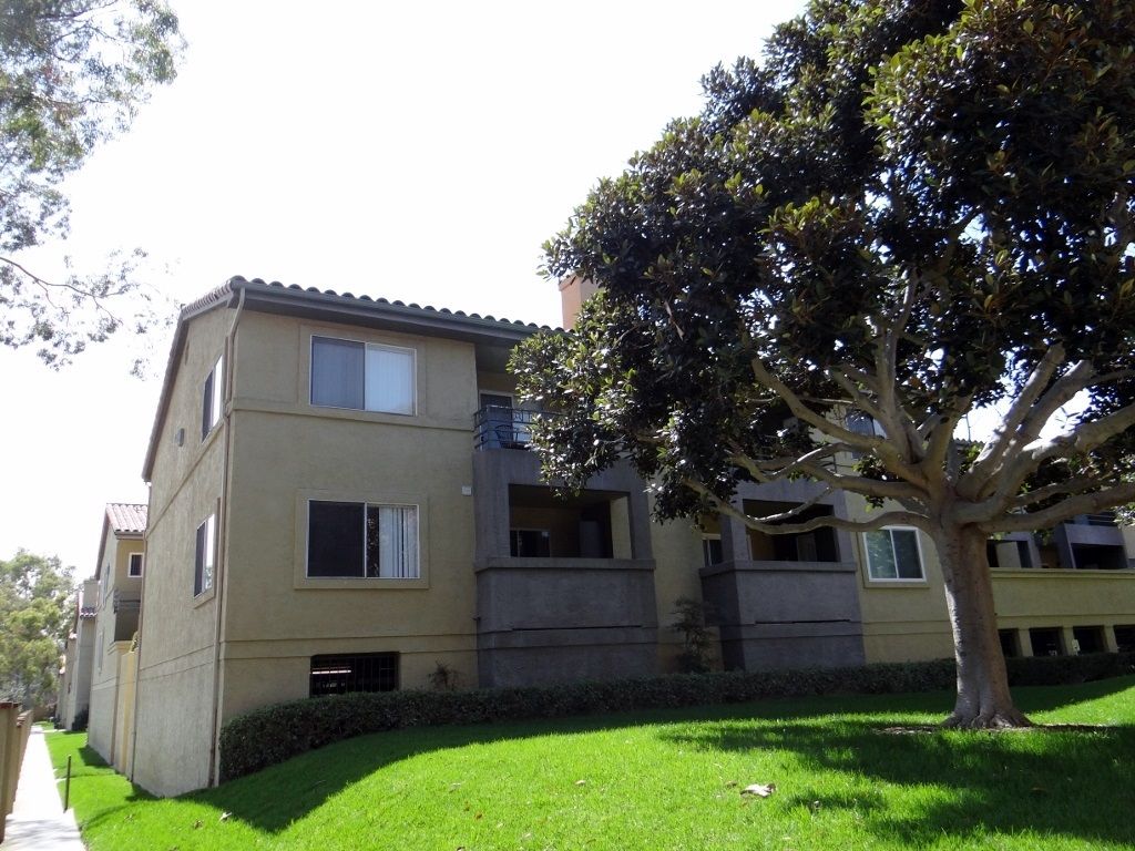 listing image 130724705166930855914