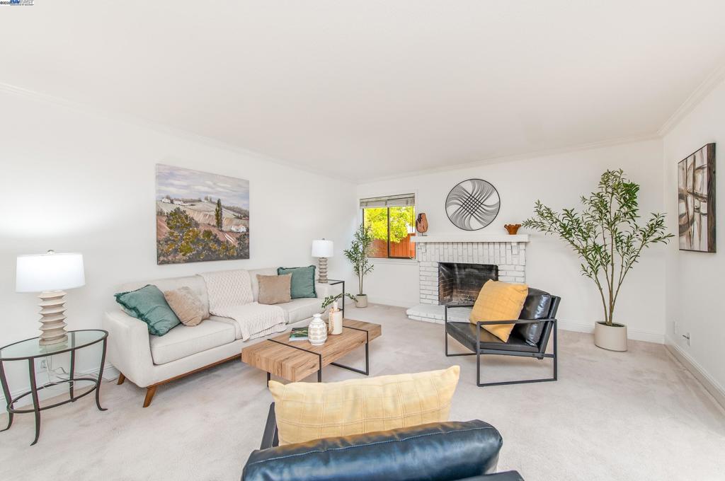 VINTAGE HILLS II - Residential