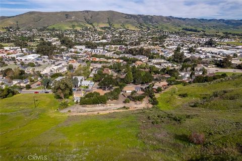 Tiny photo for 3291 Rockview Place, San Luis Obispo, CA 93401 (MLS # SC26044748)