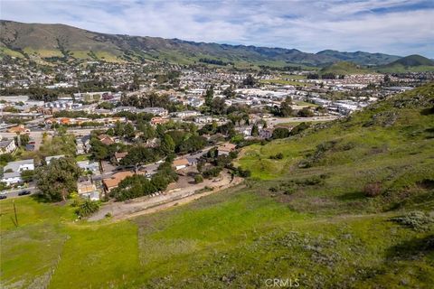 Tiny photo for 3291 Rockview Place, San Luis Obispo, CA 93401 (MLS # SC26044748)