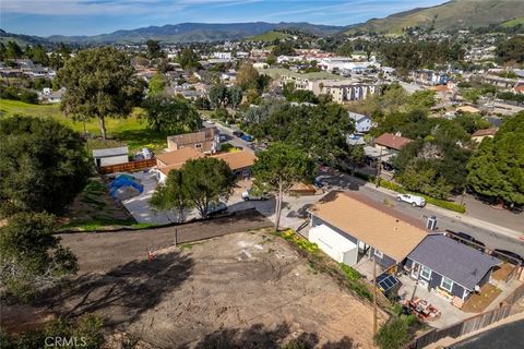 Tiny photo for 3291 Rockview Place, San Luis Obispo, CA 93401 (MLS # SC26044748)