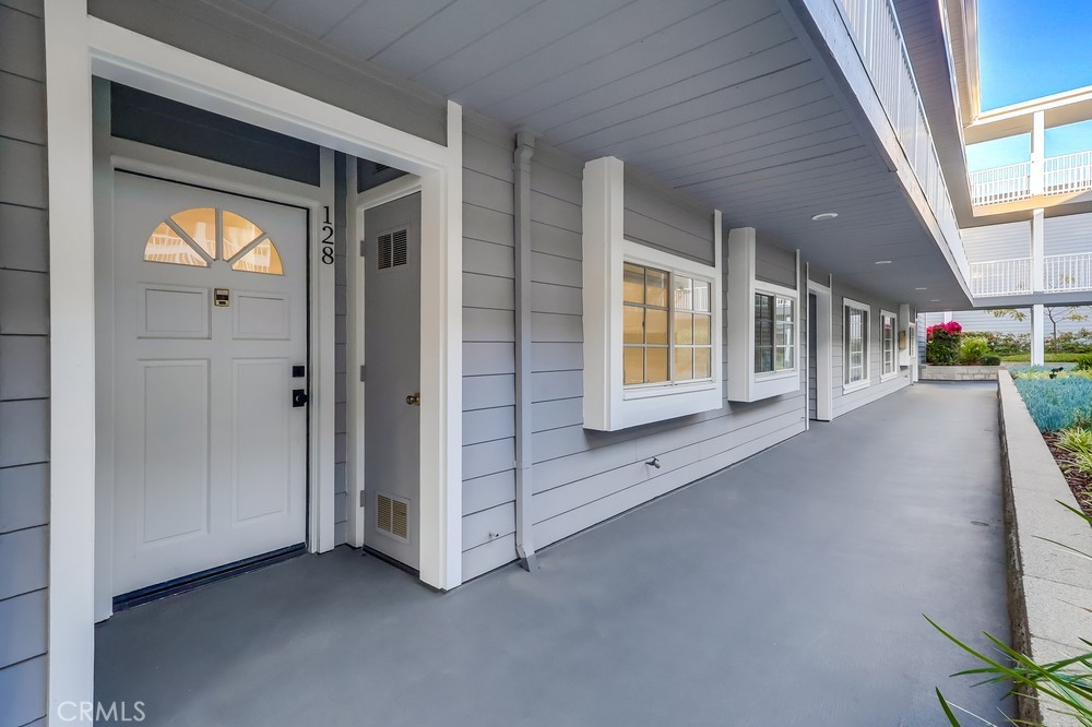 1414 Brett Place 128