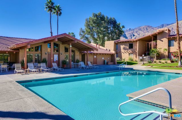 Ramon Estados - Residential