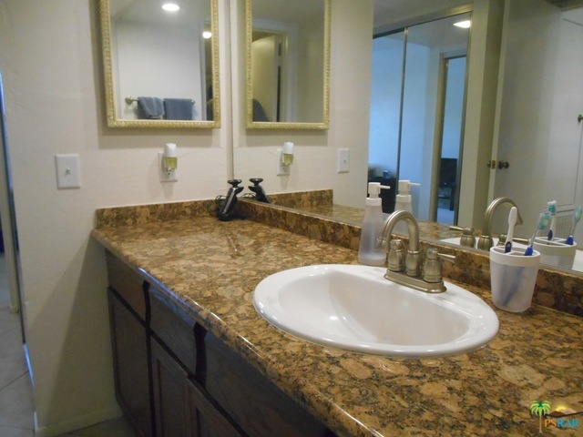 Ramon Estados - Residential