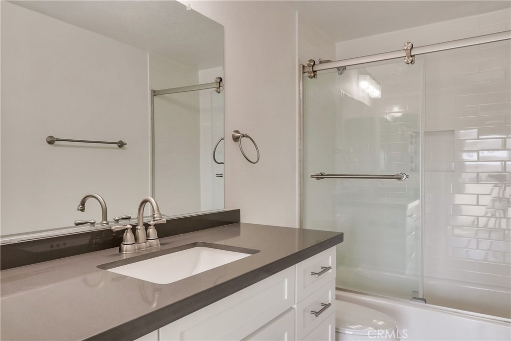North Laguna (NL) - Residential Lease