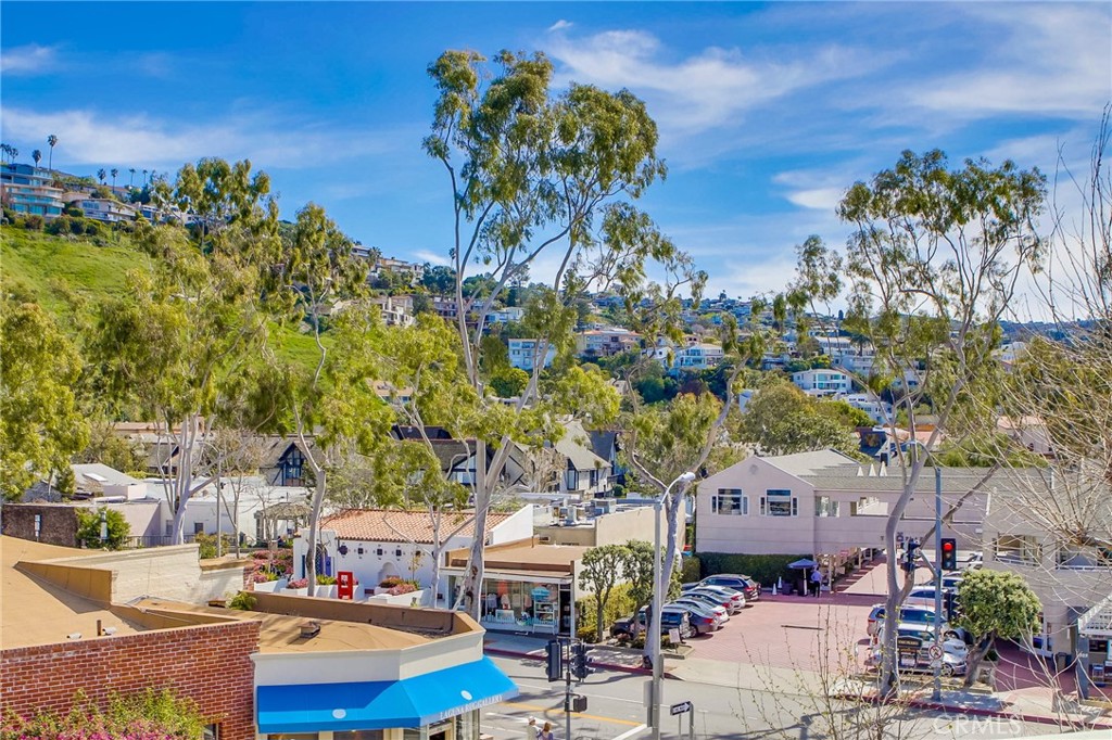 North Laguna (NL) - Residential Lease