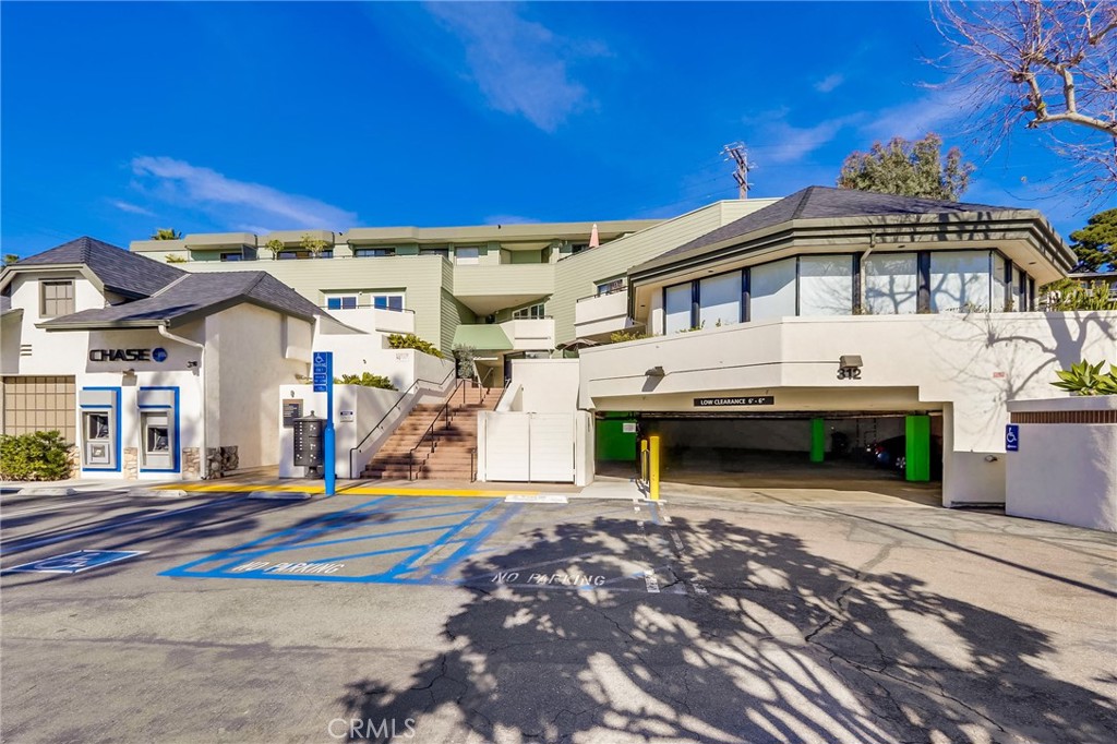 North Laguna (NL) - Residential Lease