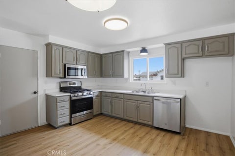 Tiny photo for 221 Vegas Drive, Oxnard, CA 93030 (MLS # SR26196236)