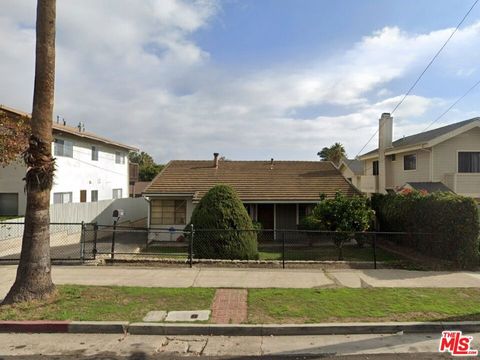 Photo of 40 Ocean View Avenue, Santa Barbara, CA 93103 (MLS # 26657575)