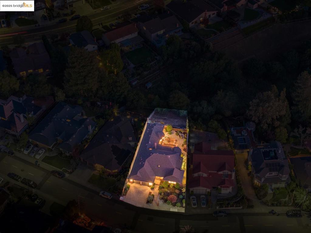 CASTRO VALLEY - Residential