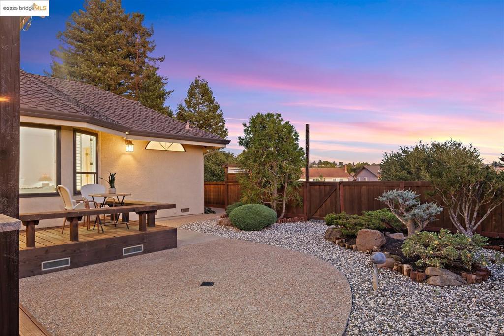 CASTRO VALLEY - Residential