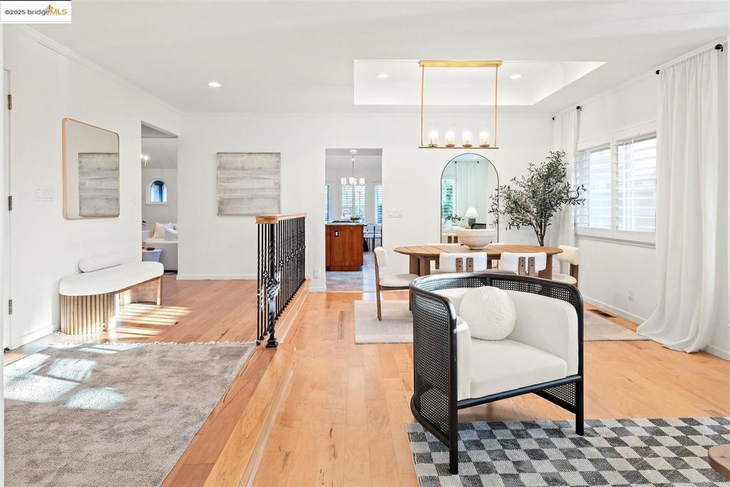 CASTRO VALLEY - Residential