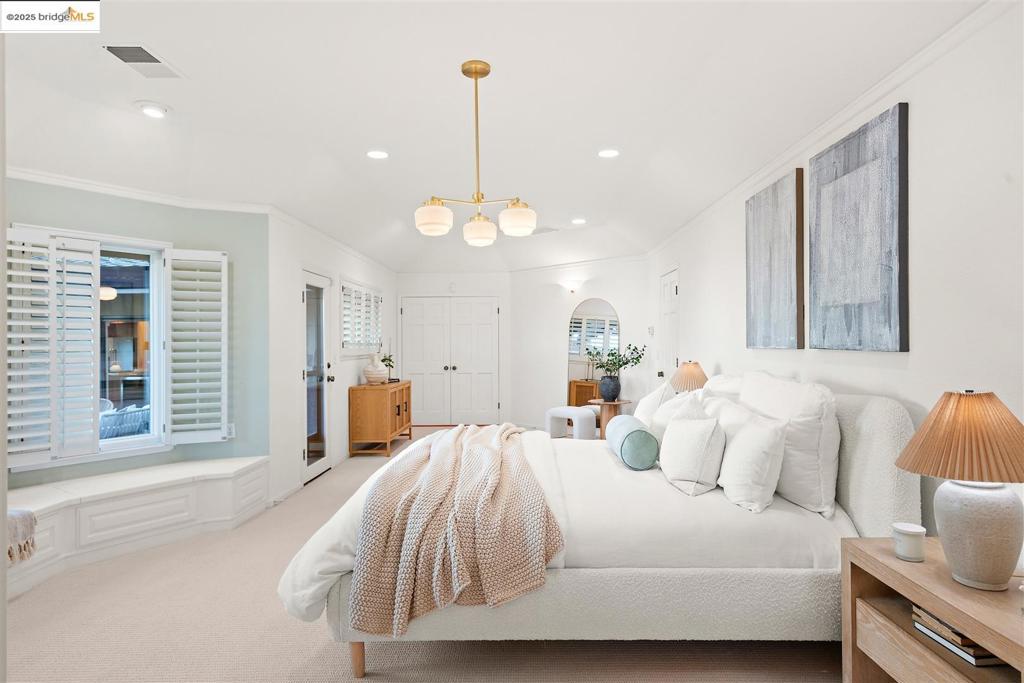 CASTRO VALLEY - Residential