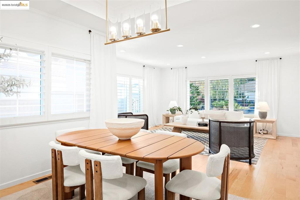 CASTRO VALLEY - Residential