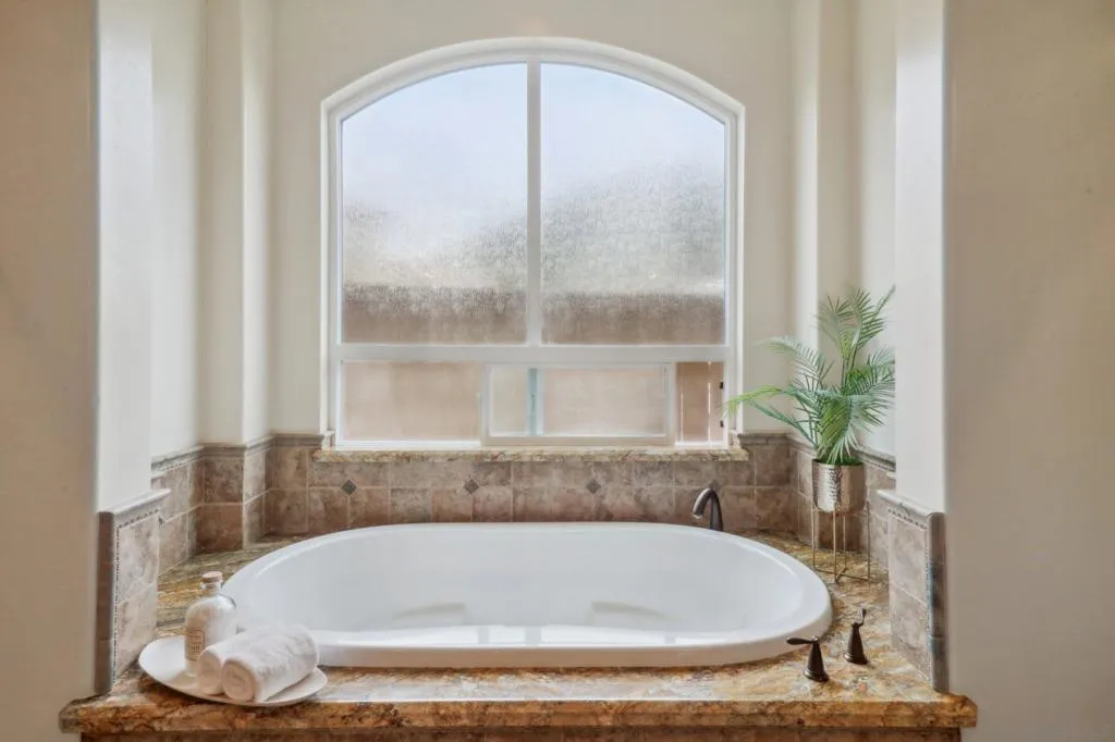 San Diego, California 92128, United States, 5 Bedrooms Bedrooms, ,7 BathroomsBathrooms,Residential,Pending,100489