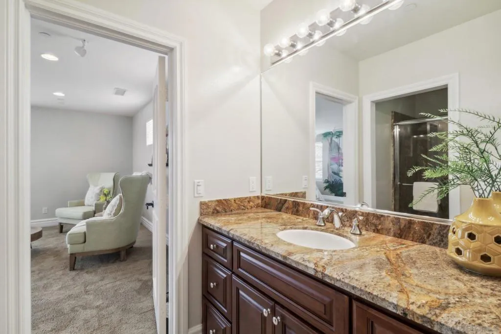 San Diego, California 92128, United States, 5 Bedrooms Bedrooms, ,7 BathroomsBathrooms,Residential,Pending,100489