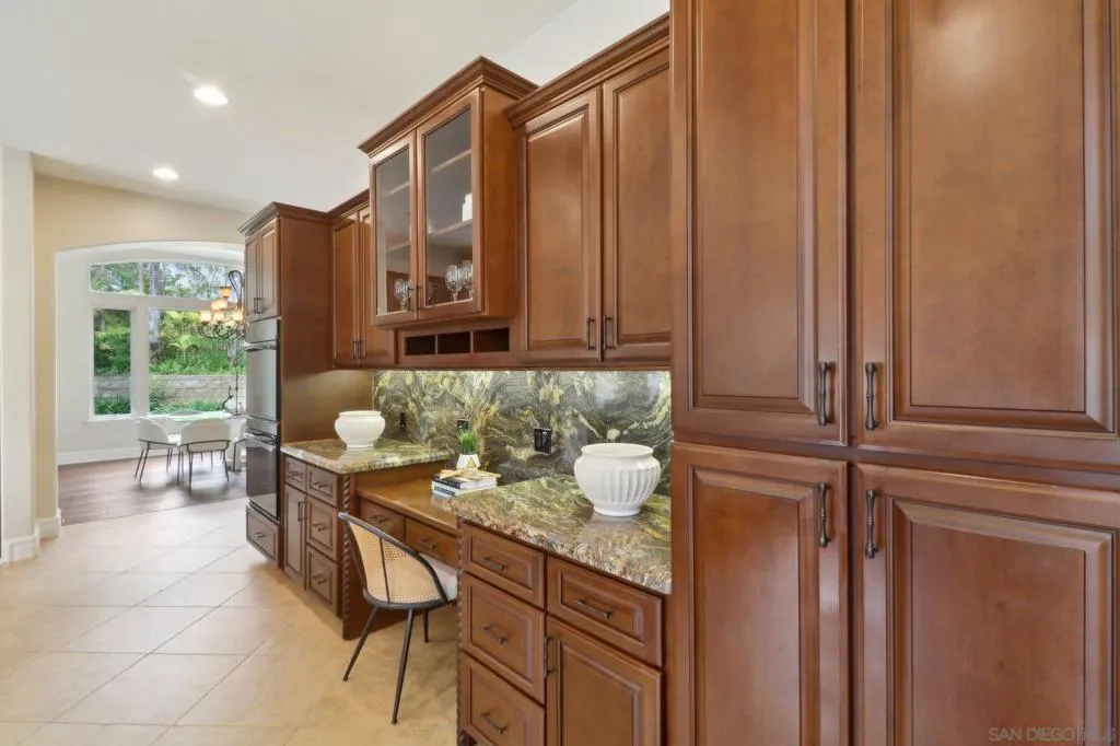 San Diego, California 92128, United States, 5 Bedrooms Bedrooms, ,7 BathroomsBathrooms,Residential,Pending,100489