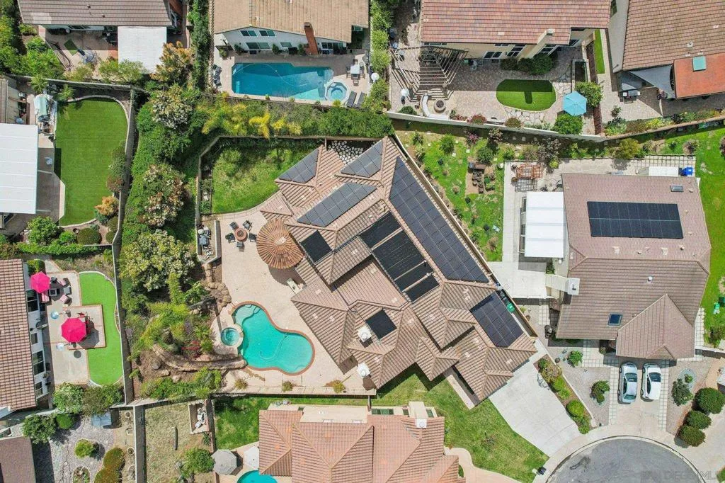 San Diego, California 92128, United States, 5 Bedrooms Bedrooms, ,7 BathroomsBathrooms,Residential,Pending,100489