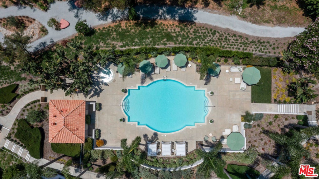 6487 Cavalleri Road