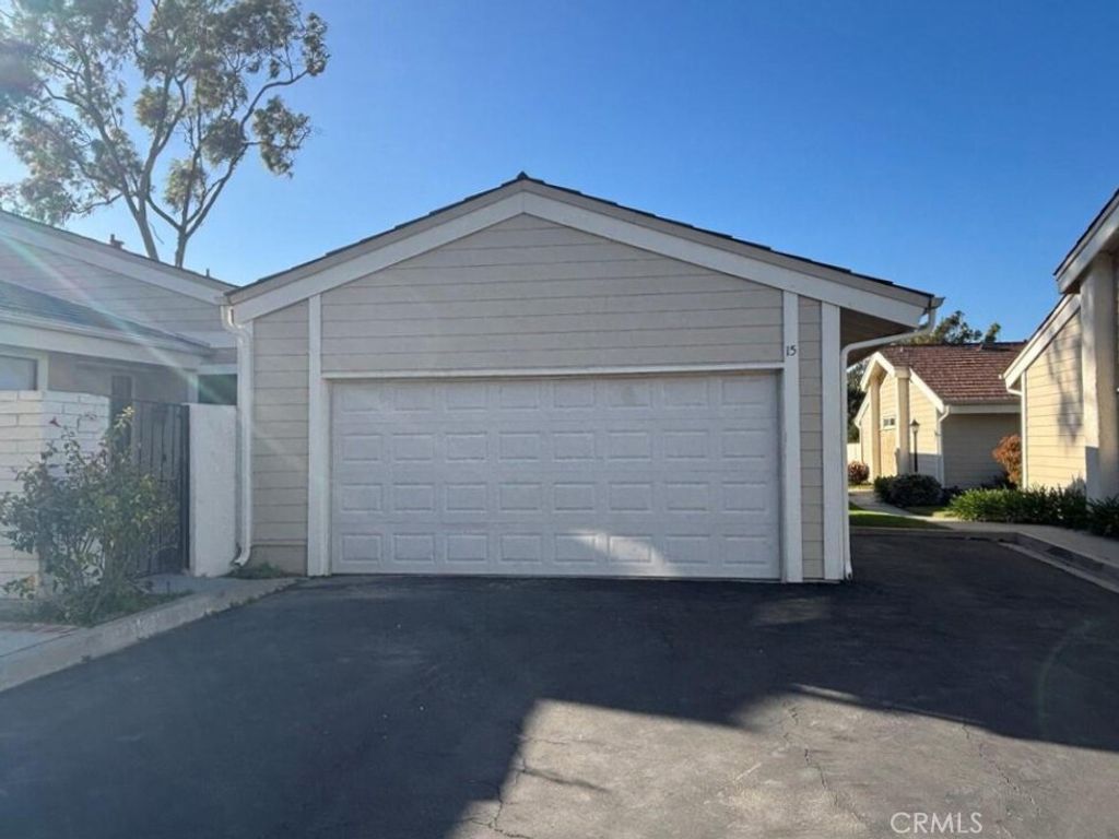 Photo of 15 Driftwood, Irvine, CA 92604 (MLS # OC26052737)