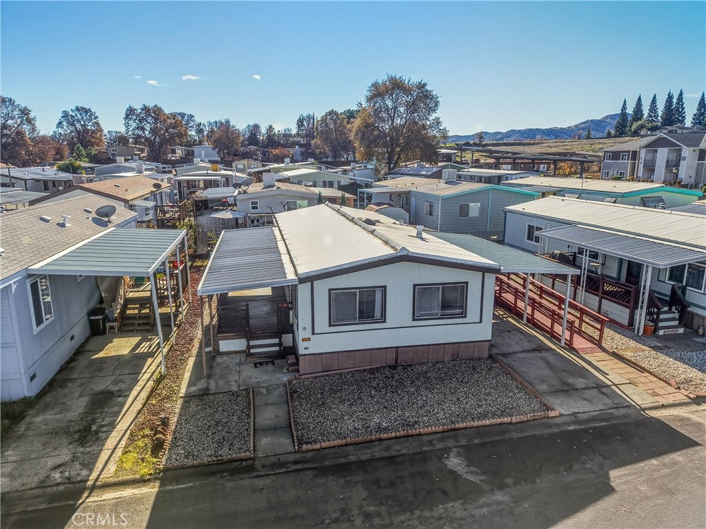 1025 Martin Street 10