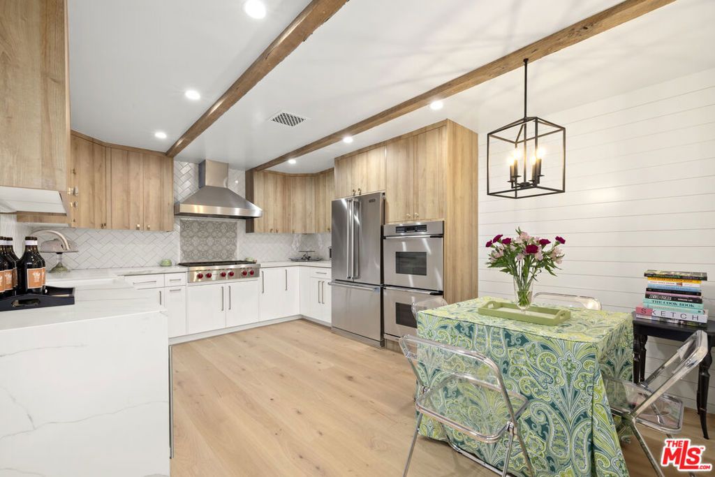 Photo of 211 S Spalding Drive #109S, Beverly Hills, CA 90212 (MLS # 25617763)