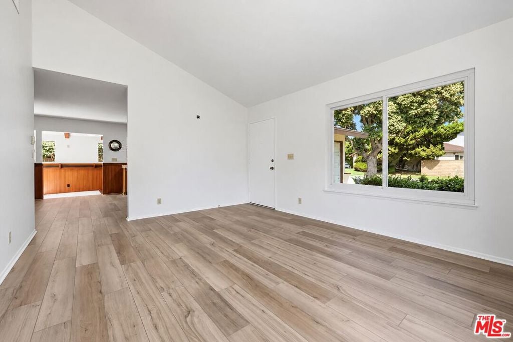 3530 Via Marina Avenue