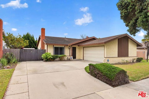 Photo of 3530 Via Marina Avenue, Oxnard, CA 93035 (MLS # 26989469)