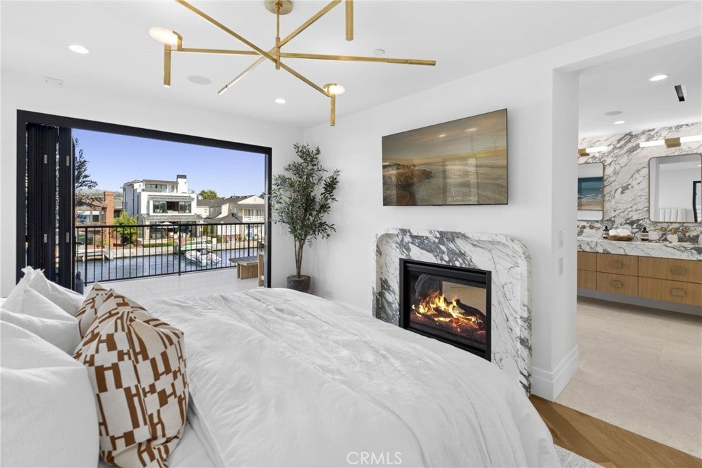 113 Grand Canal, Newport Beach CA 92662 - Photo 18
