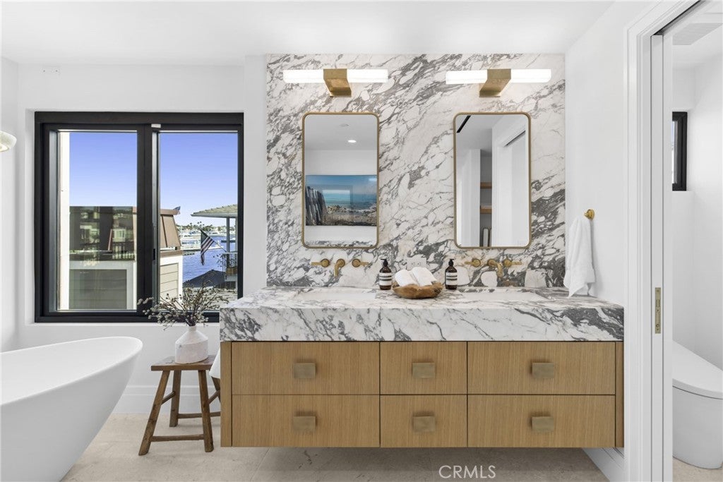 113 Grand Canal, Newport Beach CA 92662 - Photo 22