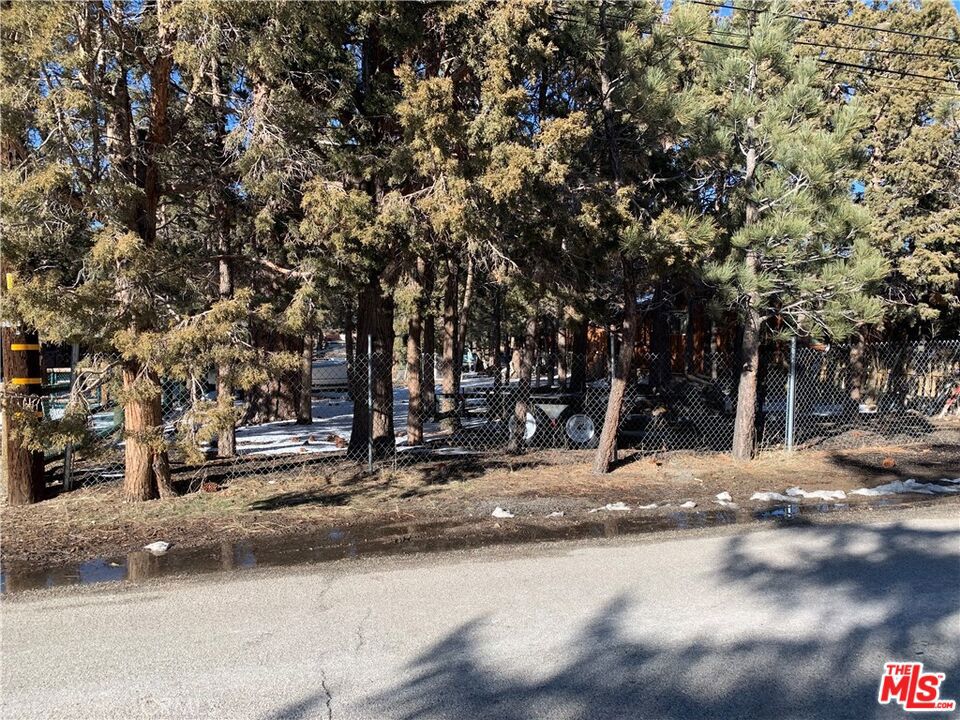 0 E Mountain View Boulevard