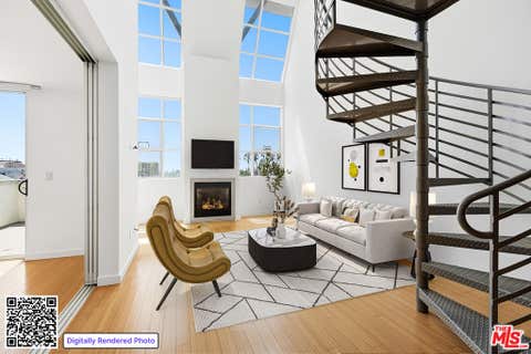 Photo of 1912 Broadway #307, Santa Monica, CA 90404 (MLS # 26868707)