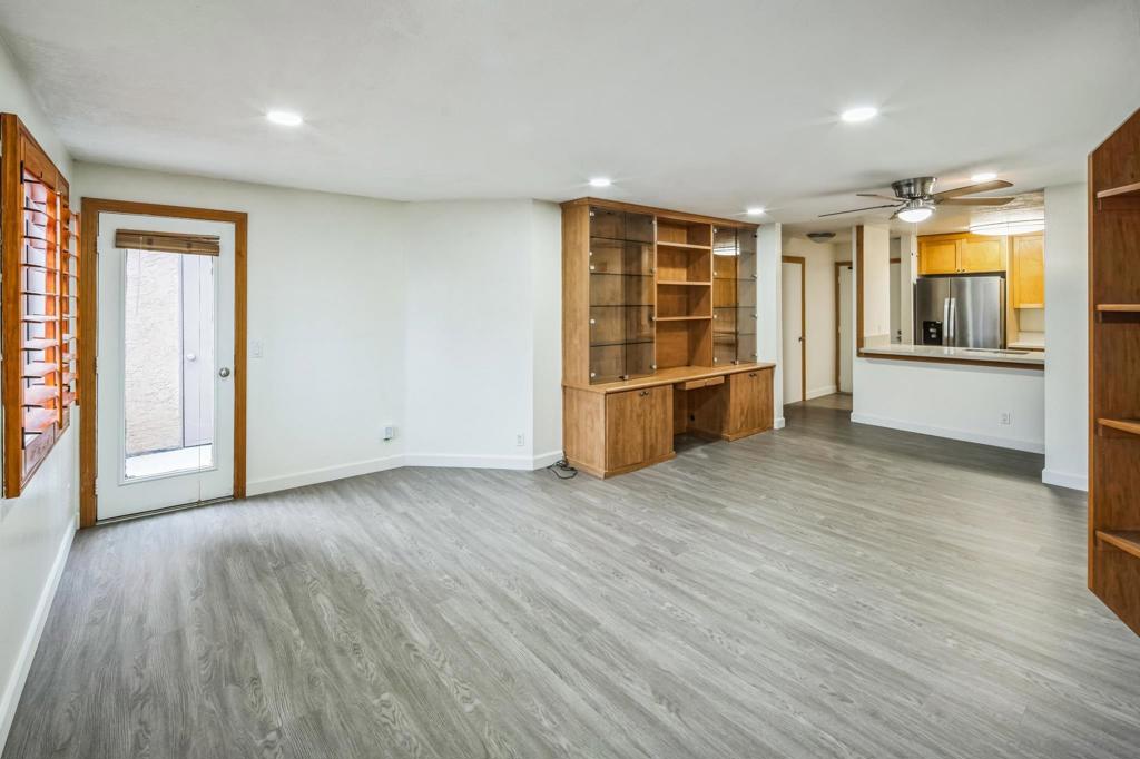 3440 Lebon Dr 4301
