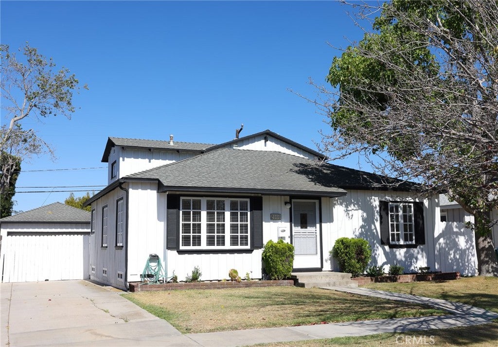 2000 Harkness Street