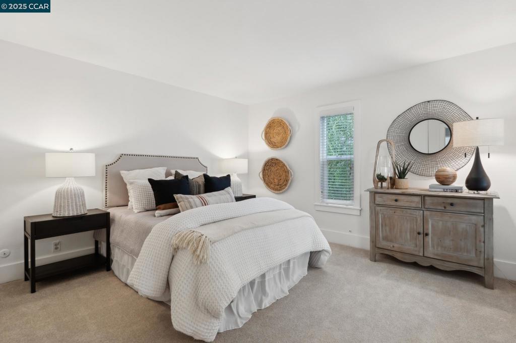 GARDEN CREEK - Residential